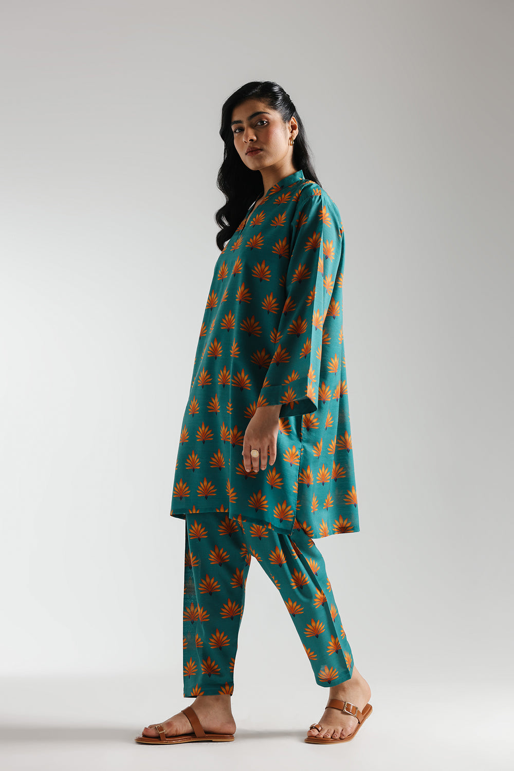 Stylish Cambric Cotton Kurta Sets (CAM10-G)